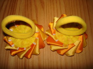 солнышко из лент канзаши желтый цветок канзаши оранжевые канзаши